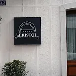酒店 Bristol 3*