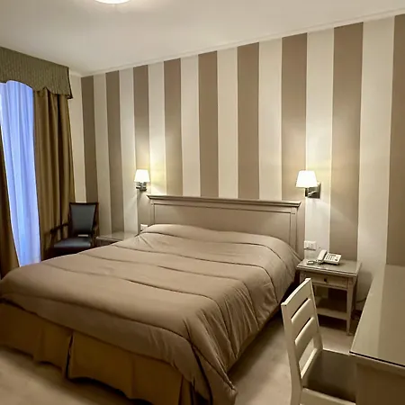 Bristol Hotel