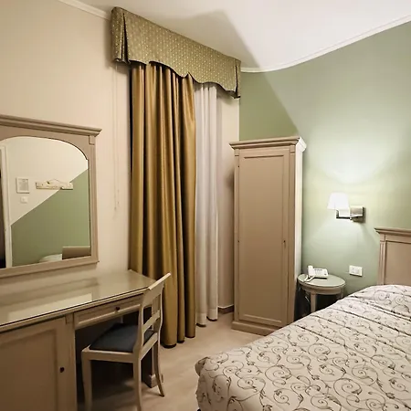 Hotel Bristol 3*